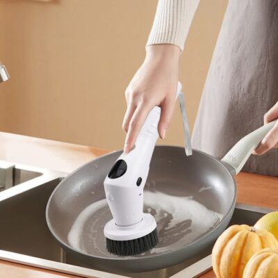 Brosse de Nettoyage Électrique 8-en-1 Multifonction pour Brosse Nettoyage Salle de Bain et Hygiène dans la Cuisine， IPX7, Blanc